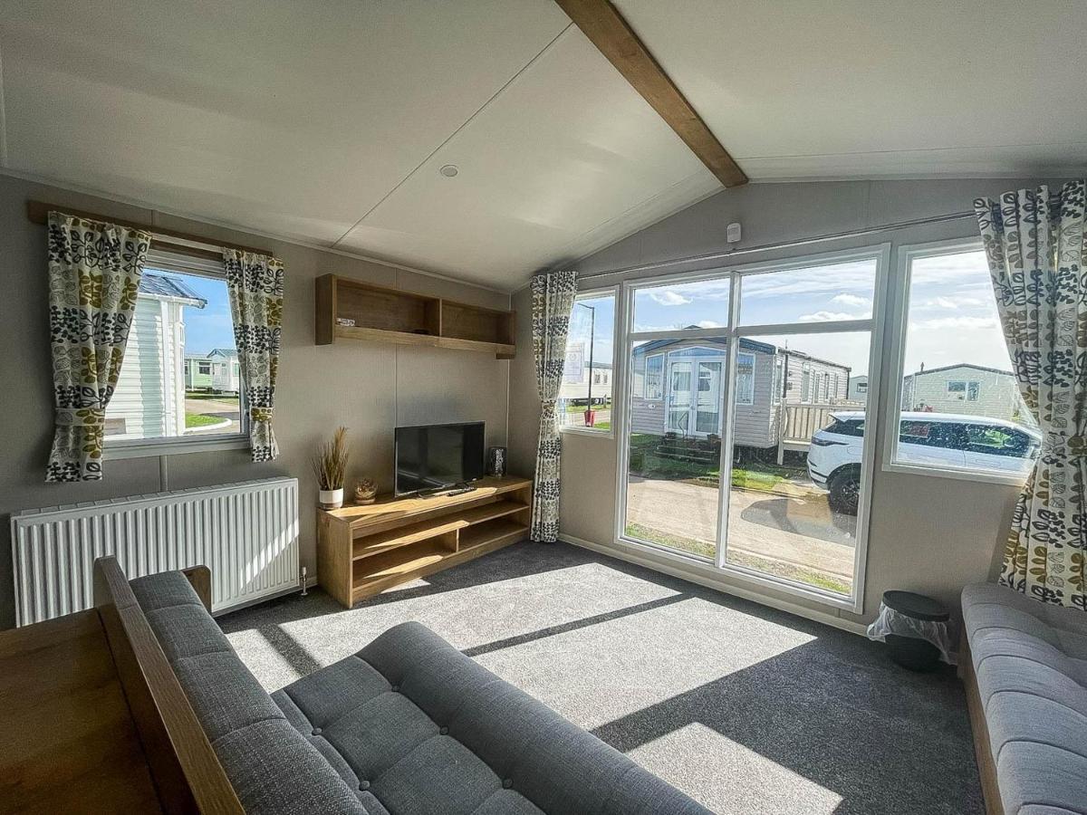 Lovely 8 Berth Caravan For Hire At Barmston Beach Holiday Park Ref 62002O Hotell Lund Eksteriør bilde